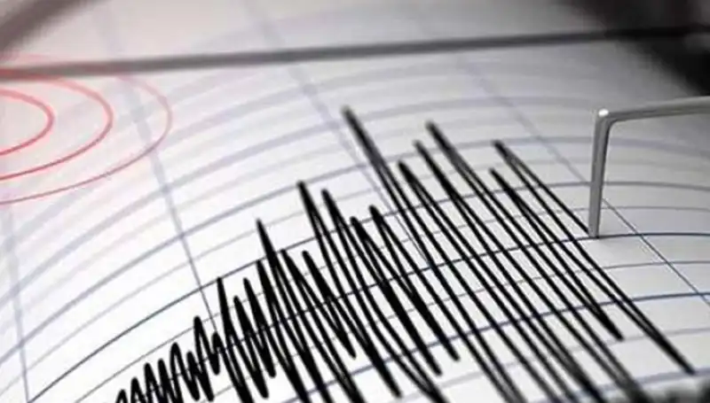 Sındırgı'da Şok Edici Deprem: 4,3 Büyüklüğünde Hissetti!