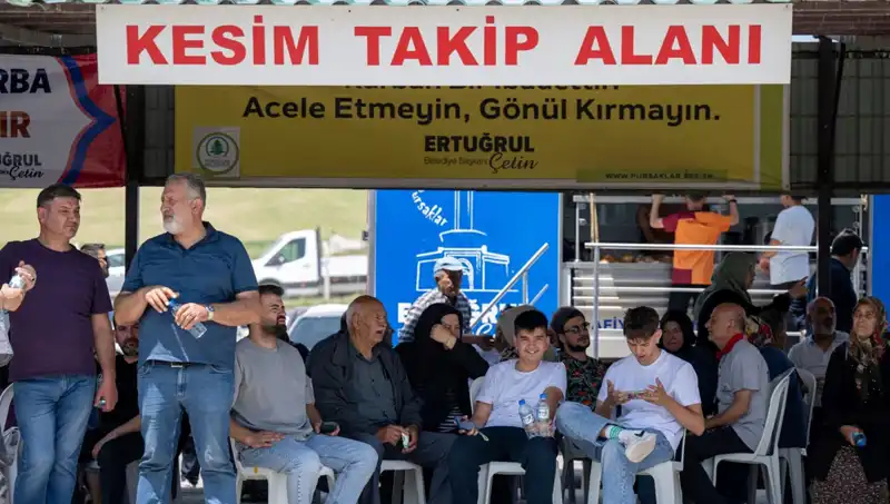Ankara’nın Kurban Pazarlarında Hareketlilik Artıyor: Alışveriş Coşkusu