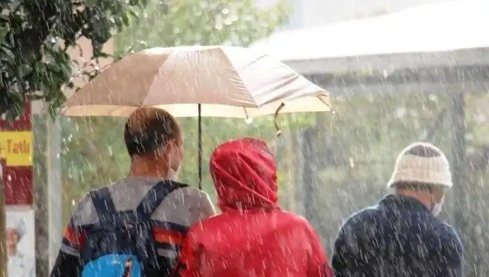 Meteoroloji Aydın İçin Sağanak Yağış Uyarısında Bulundu: Hazırlıklı Olun!