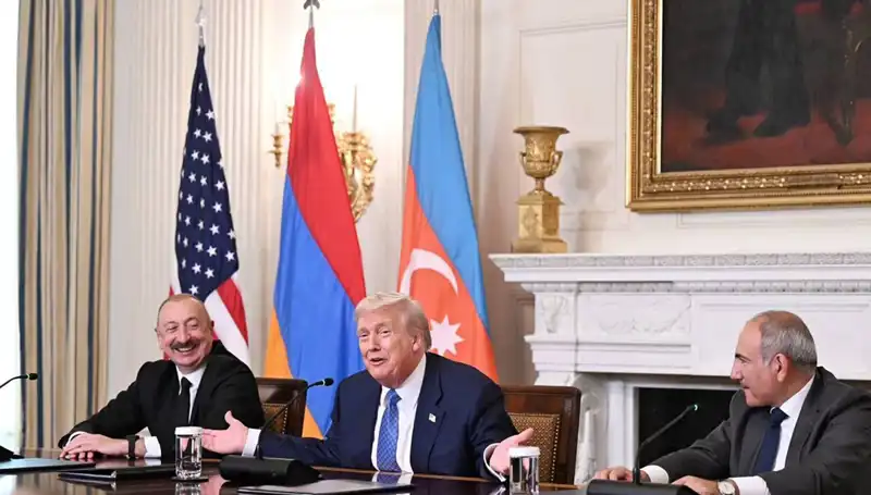 Aliyev’in Ermenistan’a Anayasa Çağrısı: Hızla Hareket Etme Zamanı Geldi