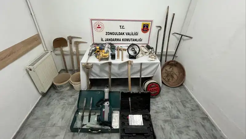 Çaycuma'da Kaçak Kazı Skandalı: 5 Kişi Yakalandı