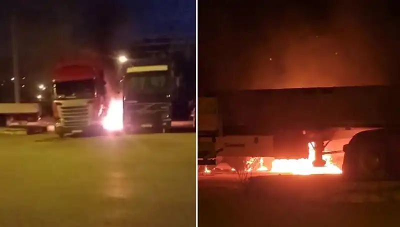 Park Halindeki Tırlara Korkunç Saldırı: Yangın Çıktı!
