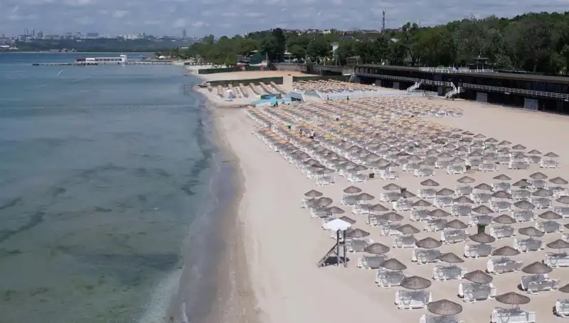 İstanbul Plajlarında 2025 Ücretleri: Sarıyer, Florya ve Adalar’da Neler Değişiyor?