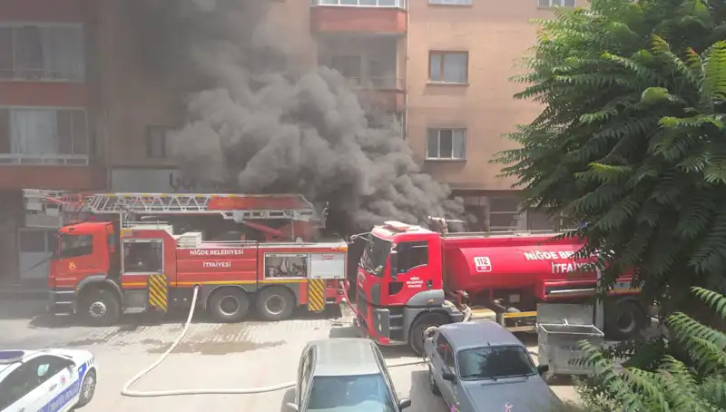 Niğde’de Beyaz Eşya Deposunda Korkutan Yangın: Sebep ve Sonuçları