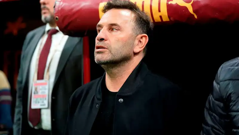 Galatasaray'da Okan Buruk’tan Sürpriz Değişiklik: Takımda Neler Oluyor?