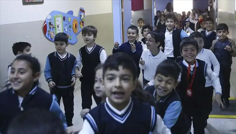 2025 Okul Açılış Tarihleri ve Tatil Takvimine Dair Her Şey