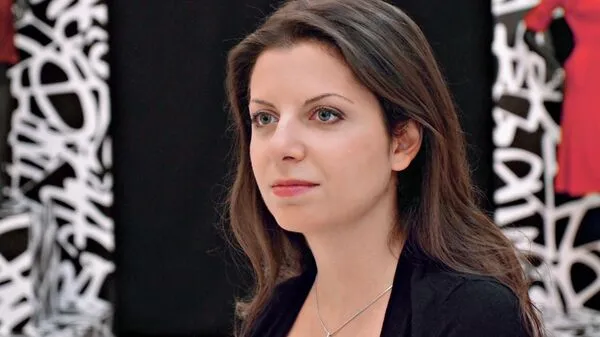 Simonyan: "BRICS Zirvesi, Batı'nın İkiyüzlülüğüne Karşı Yorgunluğu Gözler Önüne Seriyor"