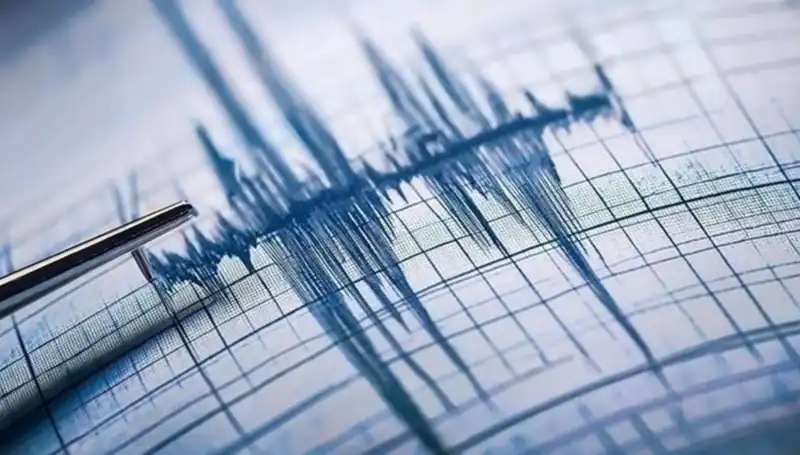 Antalya’da Beklenmedik Şiddette Deprem: 3.8 Büyüklüğündeki Sarsıntı Panik Yarattı